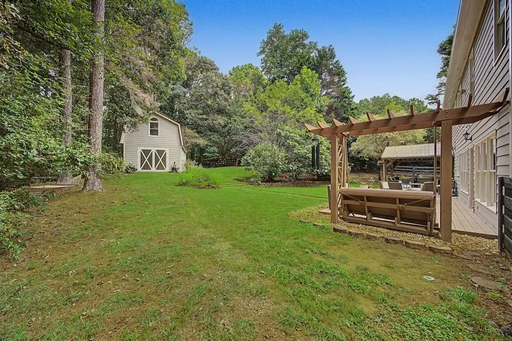 2590 Grassview Drive Milton, GA 30004