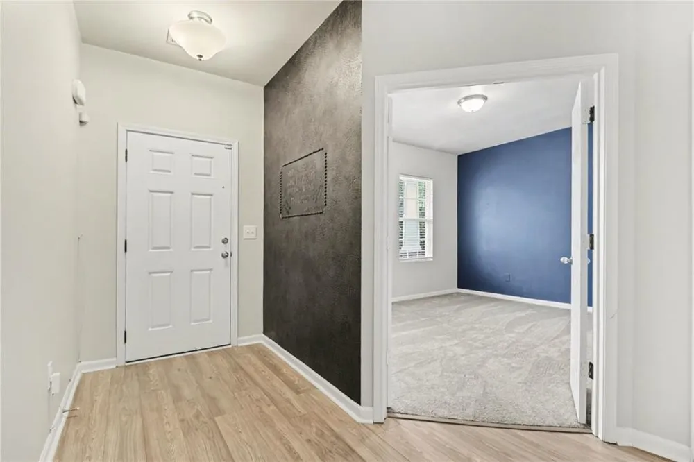 6858 Pierless Avenue Sugar Hill, GA 30518