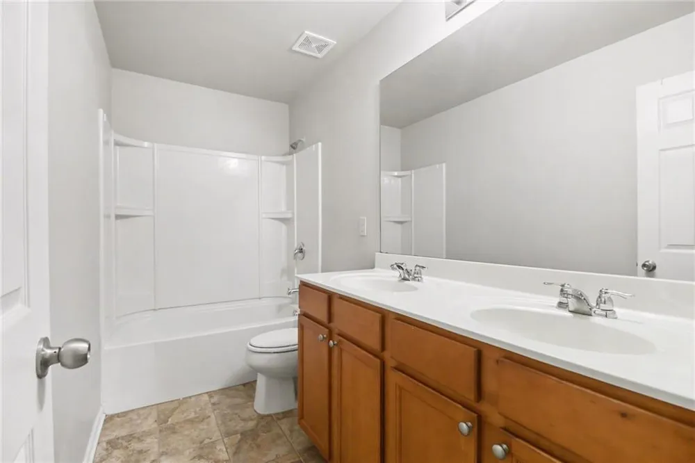 6858 Pierless Avenue Sugar Hill, GA 30518