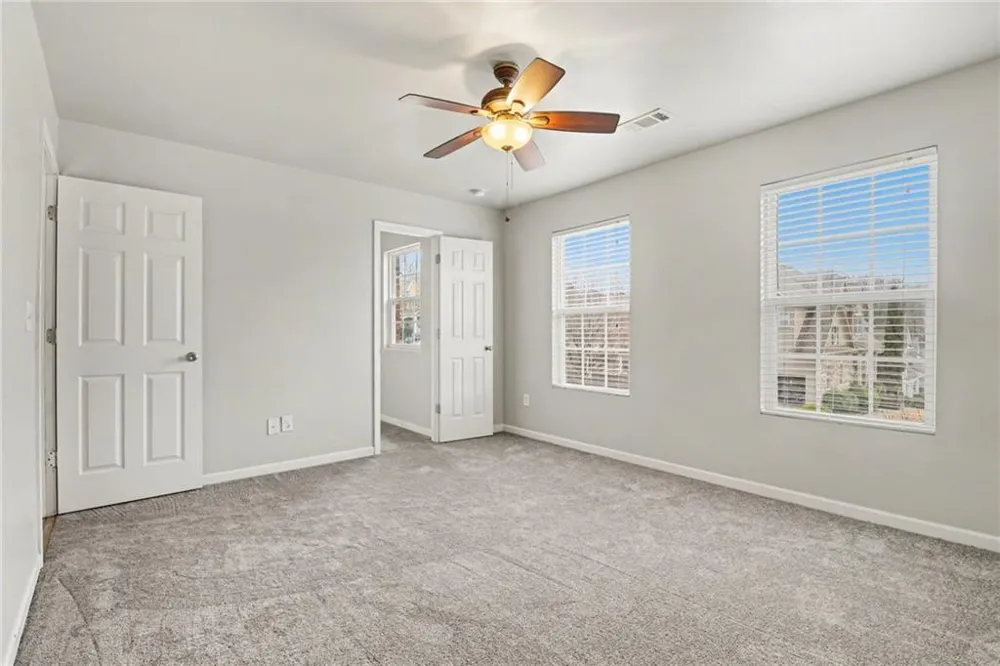 6858 Pierless Avenue Sugar Hill, GA 30518
