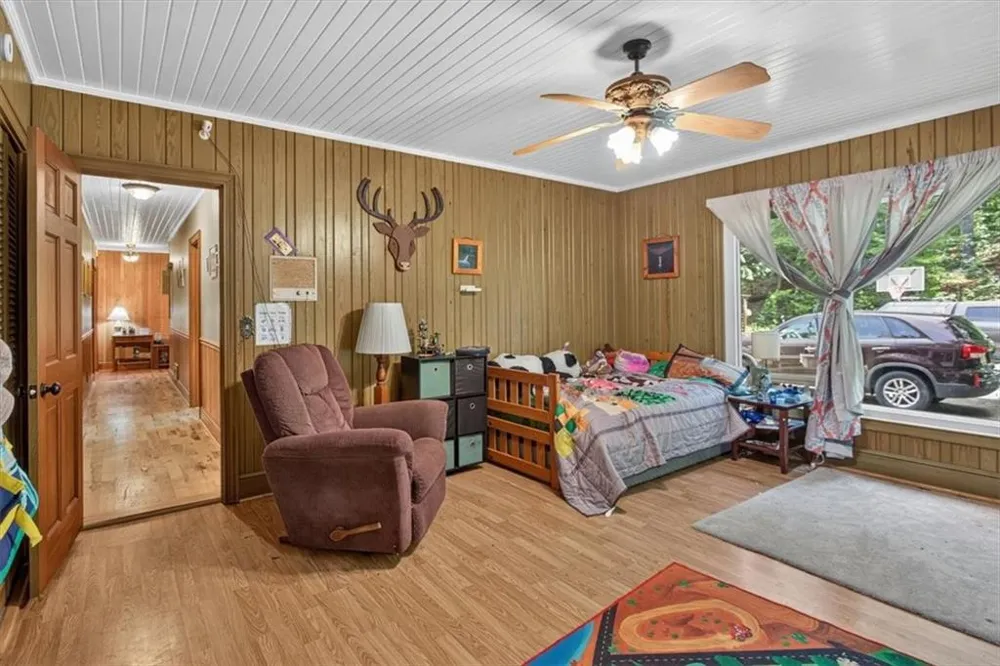 1965 Highway 52 E Ellijay, GA 30536