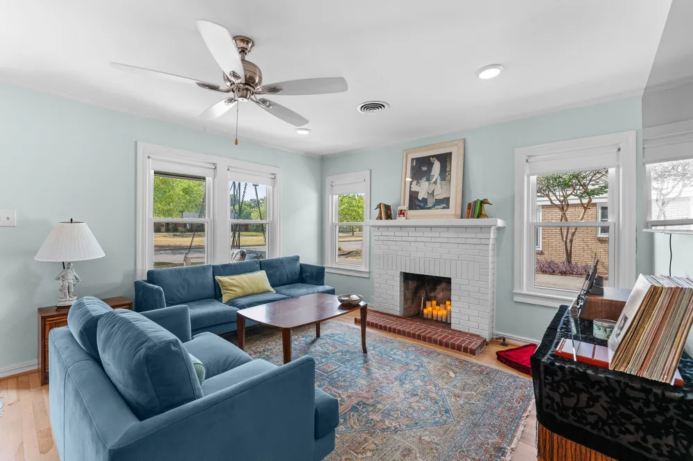 1116 Bonnie Brae Avenue Fort Worth, TX 76111