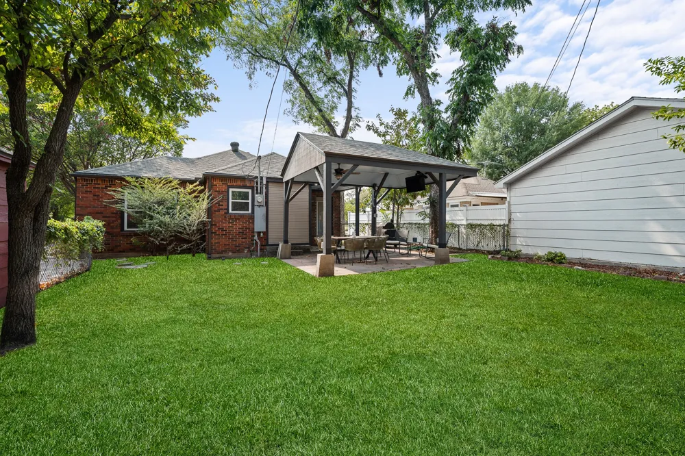 1116 Bonnie Brae Avenue Fort Worth, TX 76111