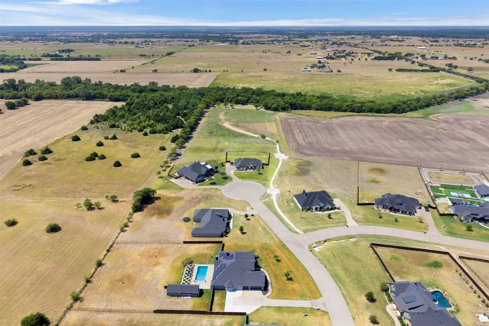 311 Mossy Point Waxahachie, TX 75167