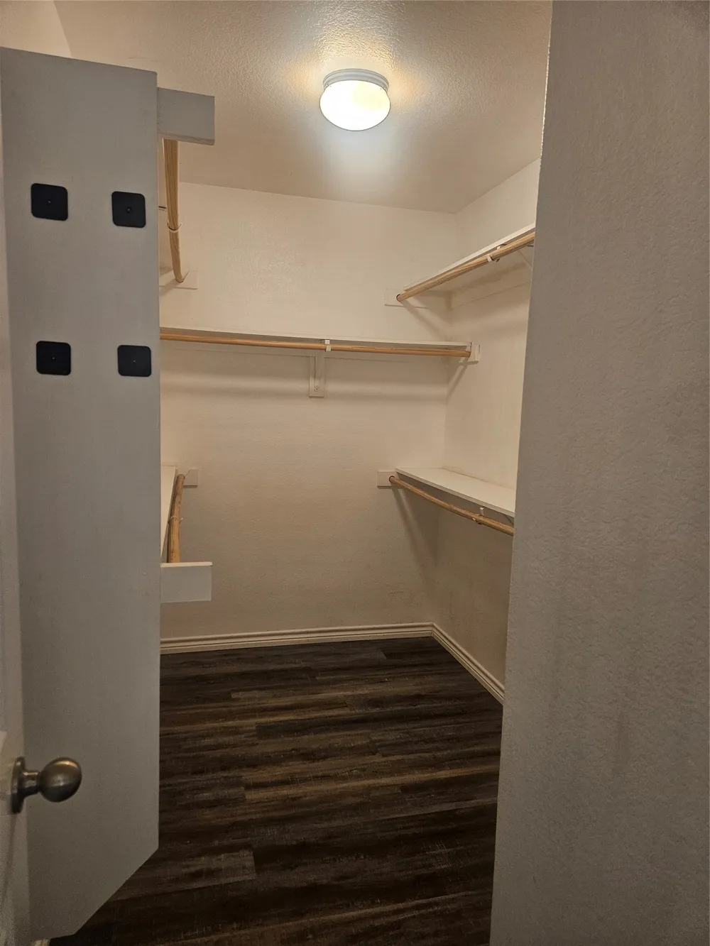 1707 Griffin Lane Mansfield, TX 76063