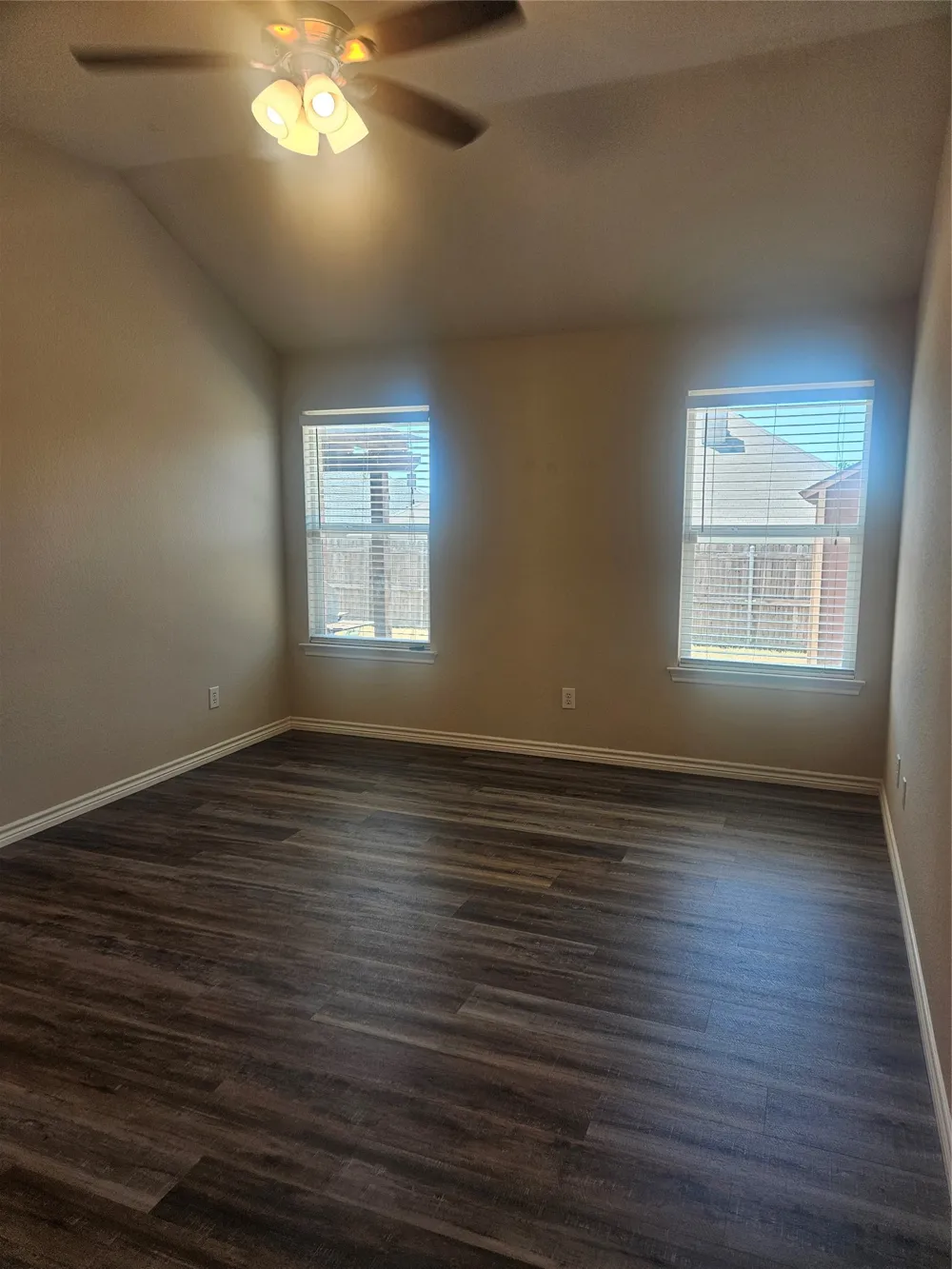 1707 Griffin Lane Mansfield, TX 76063