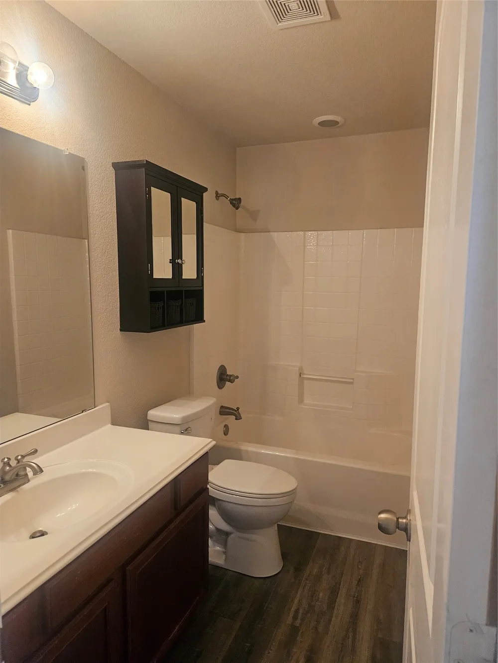 1707 Griffin Lane Mansfield, TX 76063
