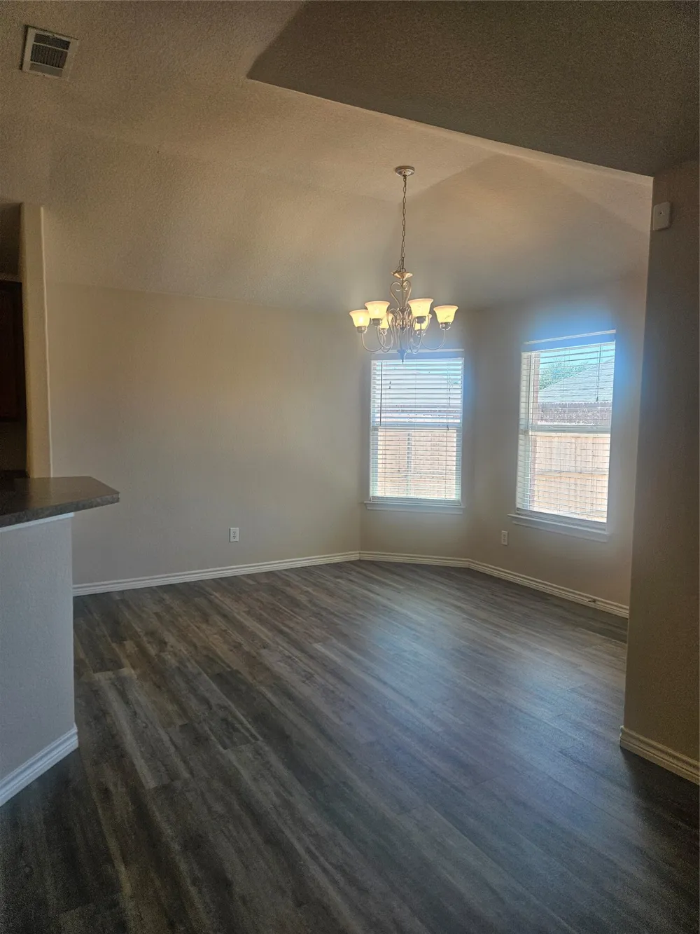 1707 Griffin Lane Mansfield, TX 76063