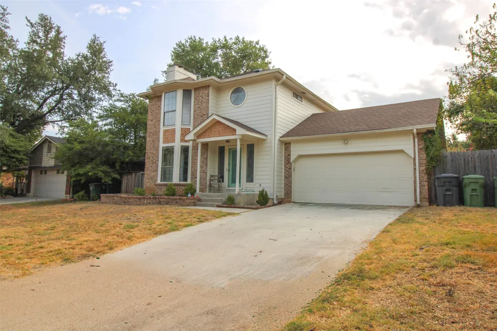 6111 Farmingdale Drive Arlington, TX 76001
