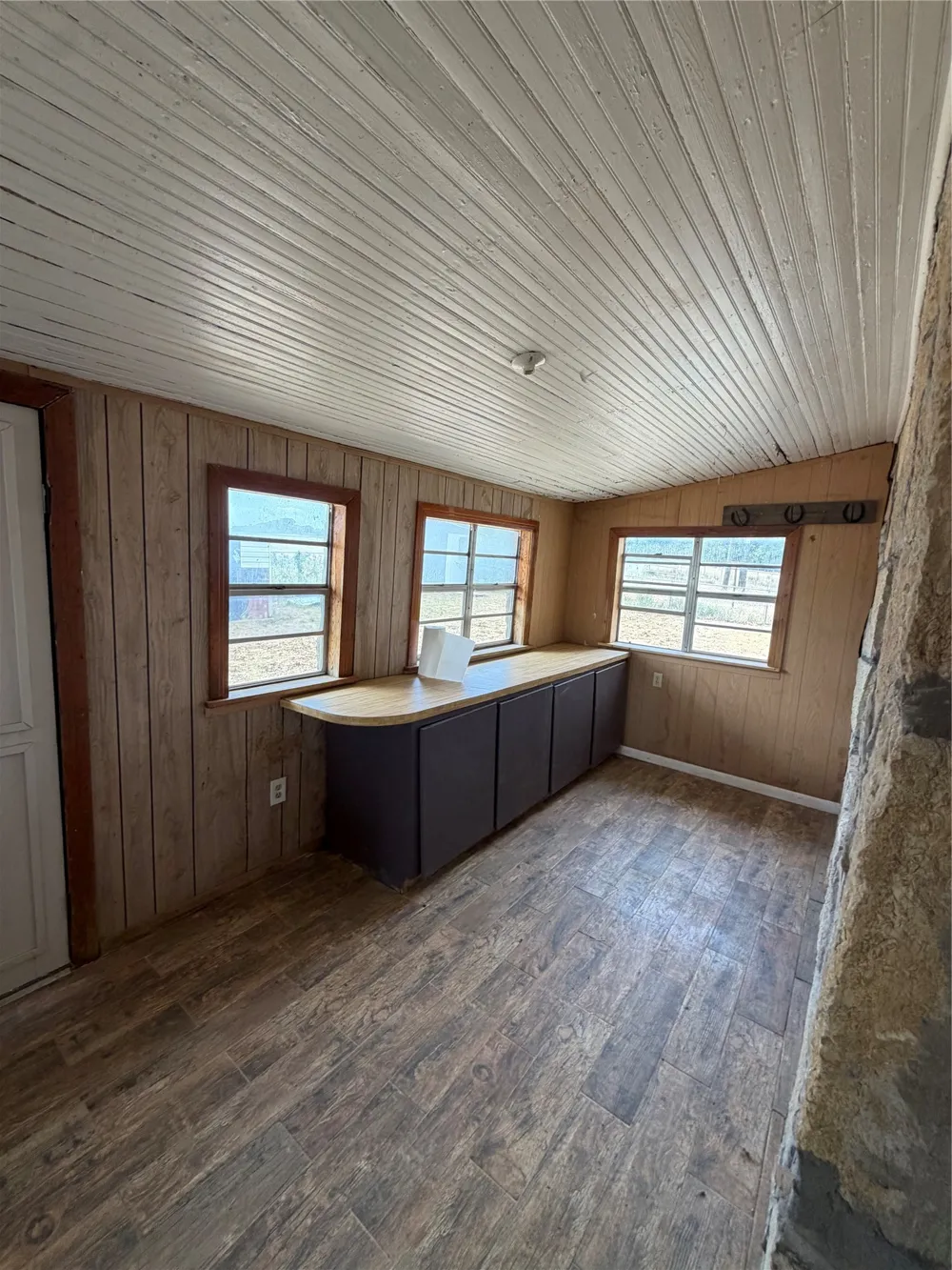 177 county road Poolville, TX 76487