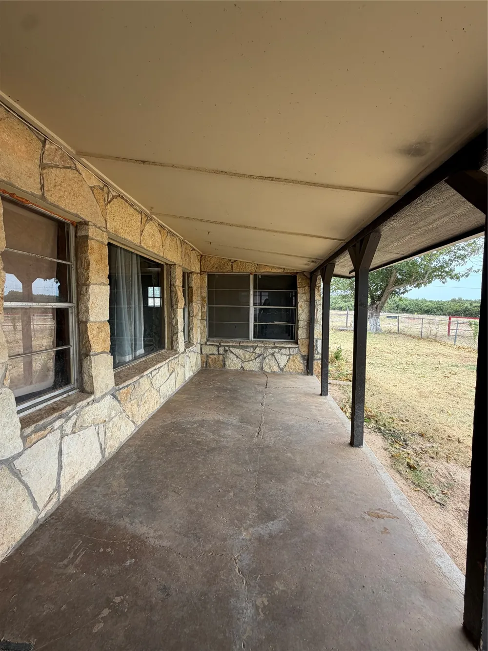177 county road Poolville, TX 76487