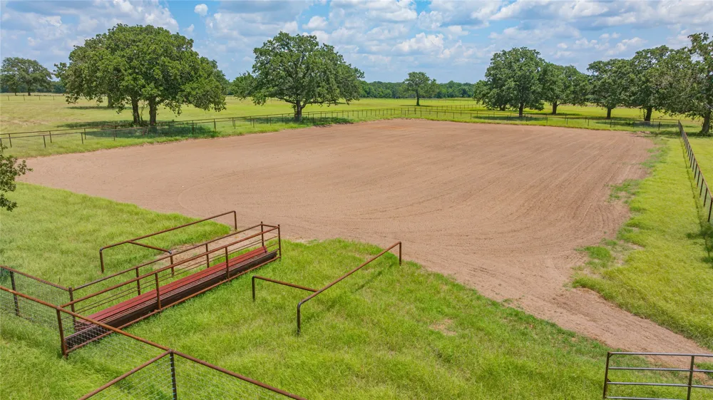 1402 County Road 185 Stephenville, TX 76401
