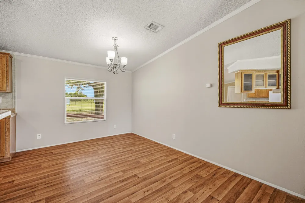 1402 County Road 185 Stephenville, TX 76401