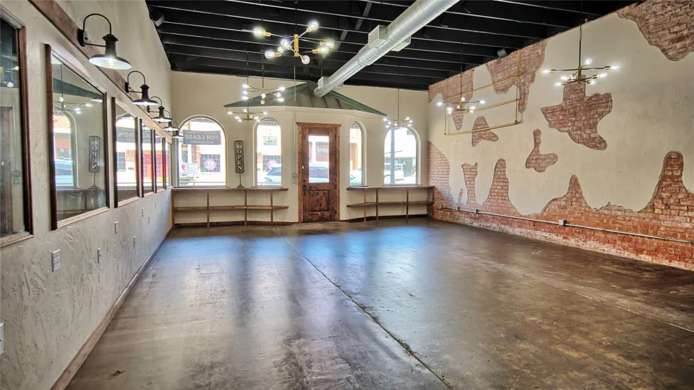 207 Clay Street Nocona, TX 76255