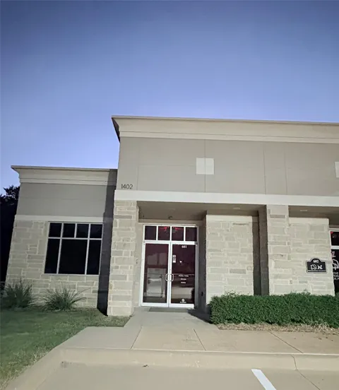 1402 S Custer Road #601