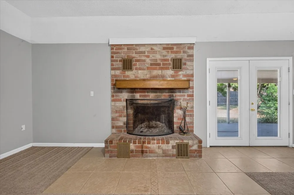 4000 Mountain Vista Drive Granbury, TX 76048
