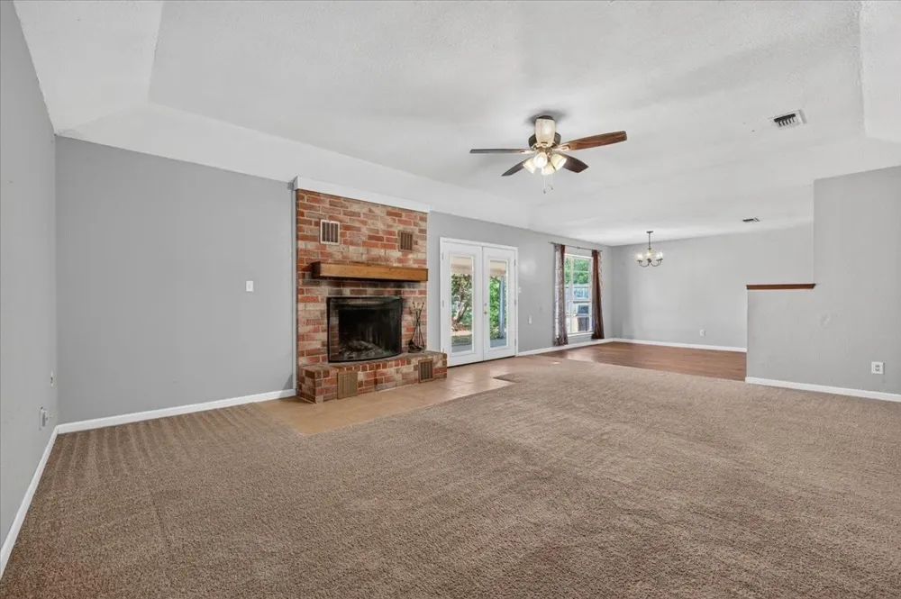 4000 Mountain Vista Drive Granbury, TX 76048