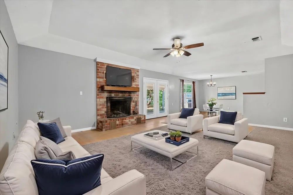 4000 Mountain Vista Drive Granbury, TX 76048