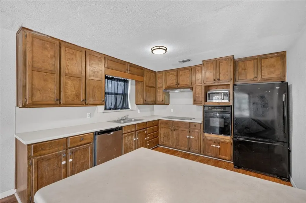4000 Mountain Vista Drive Granbury, TX 76048