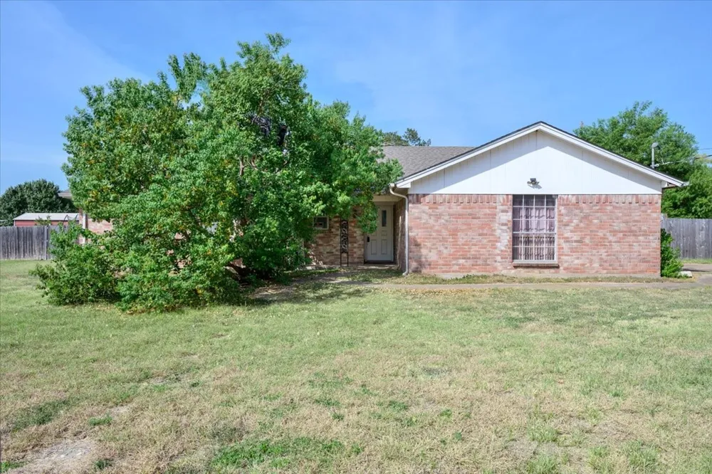 4000 Mountain Vista Drive Granbury, TX 76048