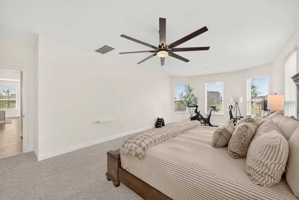 1024 Auburn Drive Justin, TX 76247