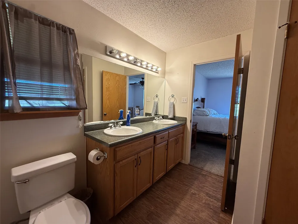 601 Highway 588 Comanche, TX 76442