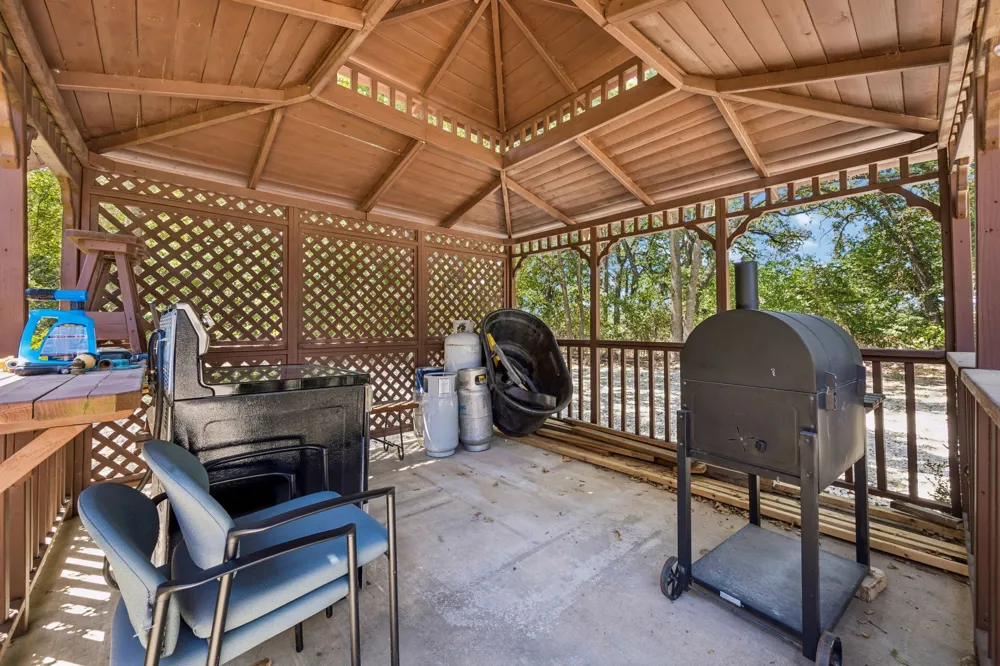 3309 FM 987 Post Oak Bend, TX 75142
