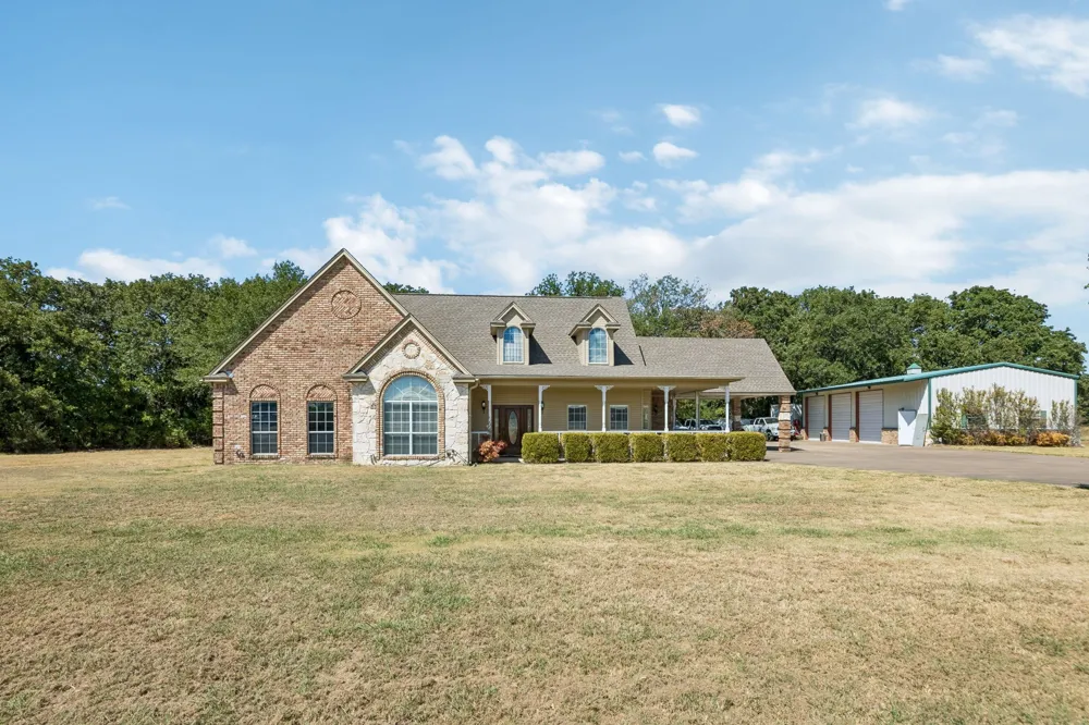 3309 FM 987 Post Oak Bend, TX 75142