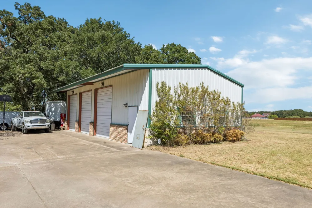3309 FM 987 Post Oak Bend, TX 75142