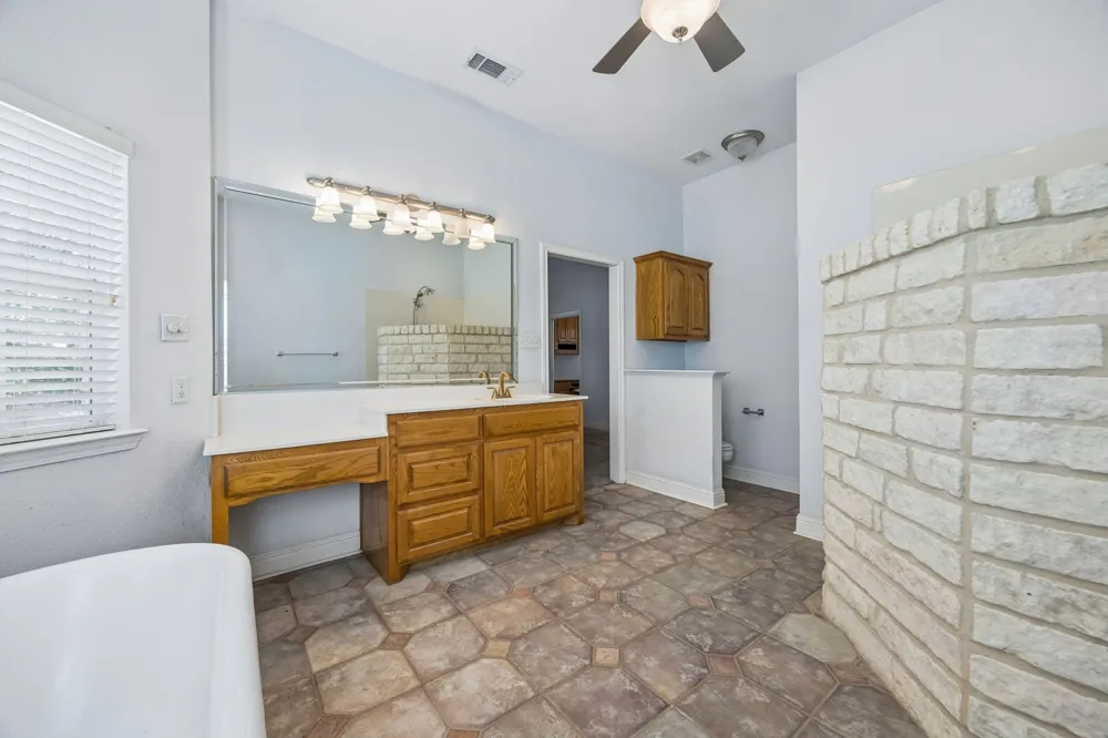 3309 FM 987 Post Oak Bend, TX 75142
