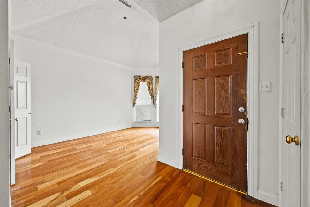 2416 Liles Lane Mesquite, TX 75181