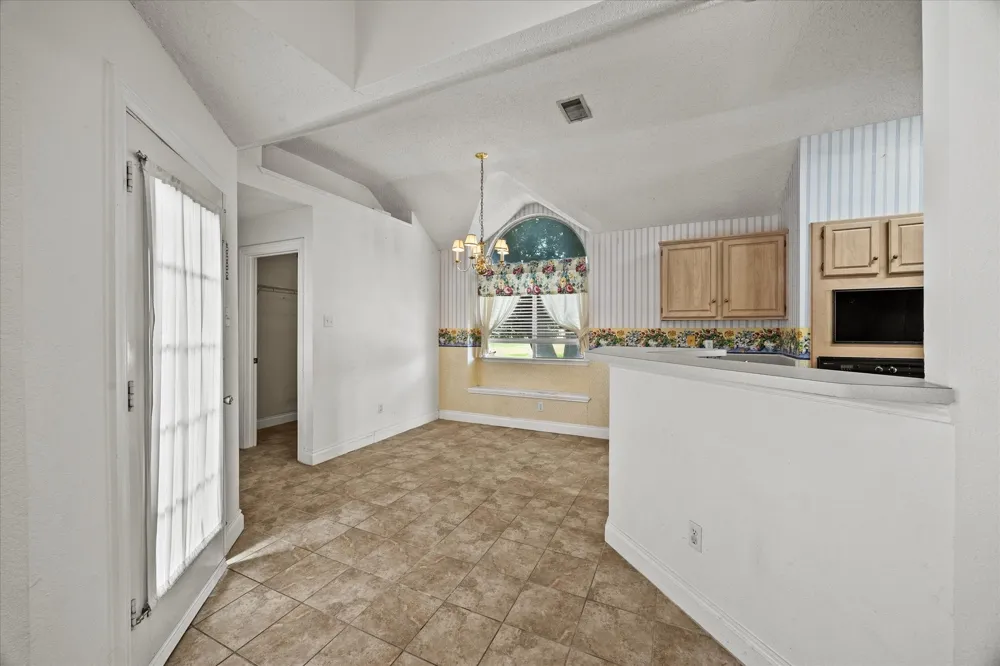 2416 Liles Lane Mesquite, TX 75181