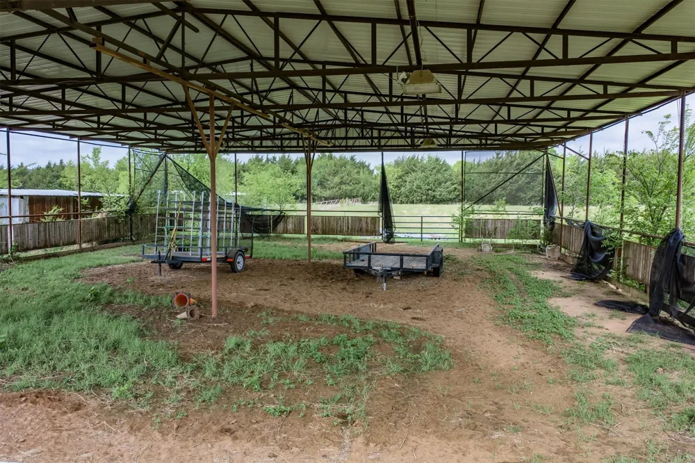 3135 County Road 427 Anna, TX 75409