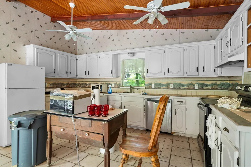 3135 County Road 427 Anna, TX 75409