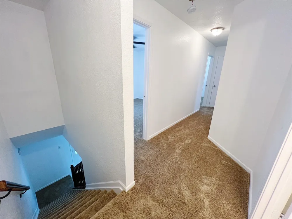 616 Valley Spring Drive Arlington, TX 76018