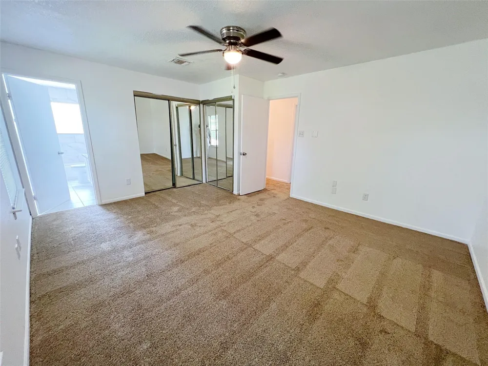 616 Valley Spring Drive Arlington, TX 76018