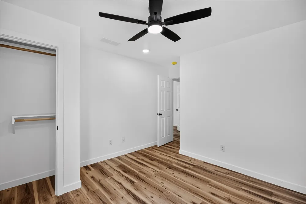 104 E Miller Street Whitewright, TX 75491