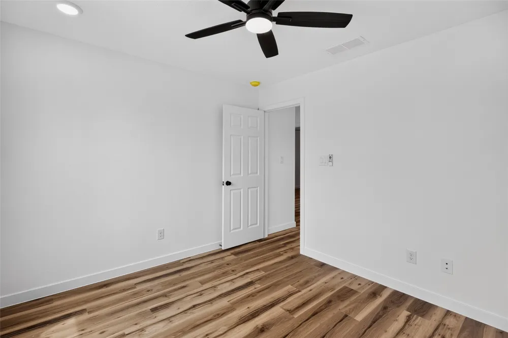 104 E Miller Street Whitewright, TX 75491