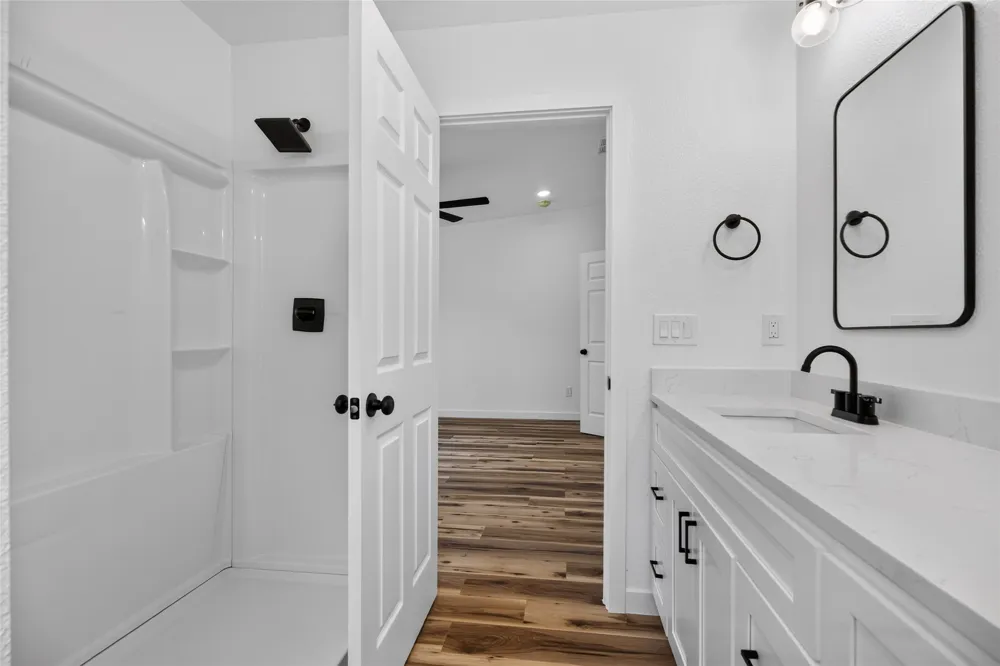 104 E Miller Street Whitewright, TX 75491