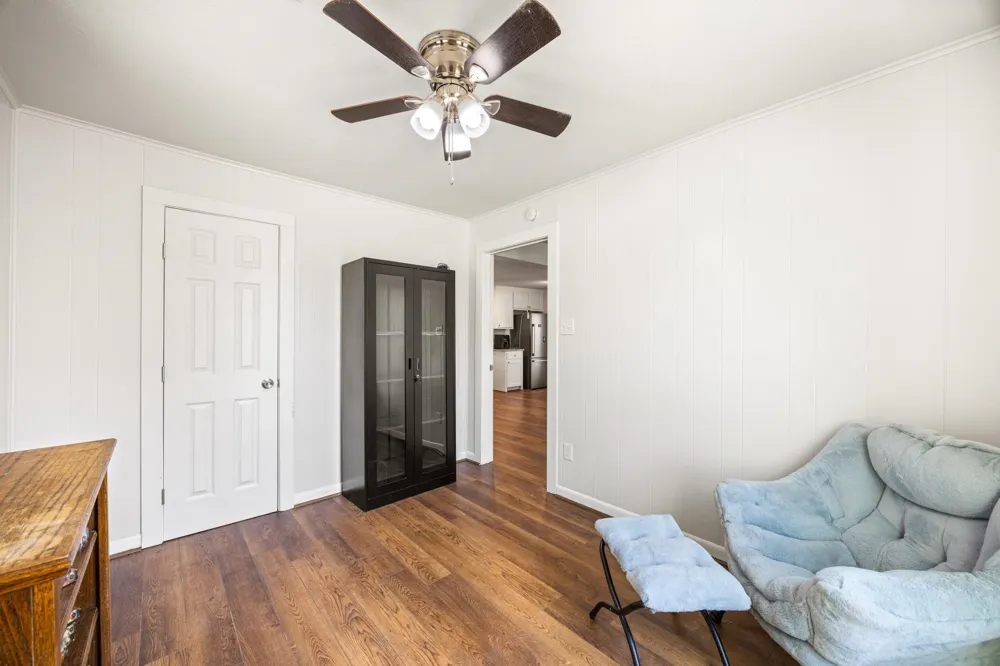 207 E 4th Street Weatherford, TX 76086
