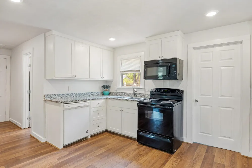 207 E 4th Street Weatherford, TX 76086