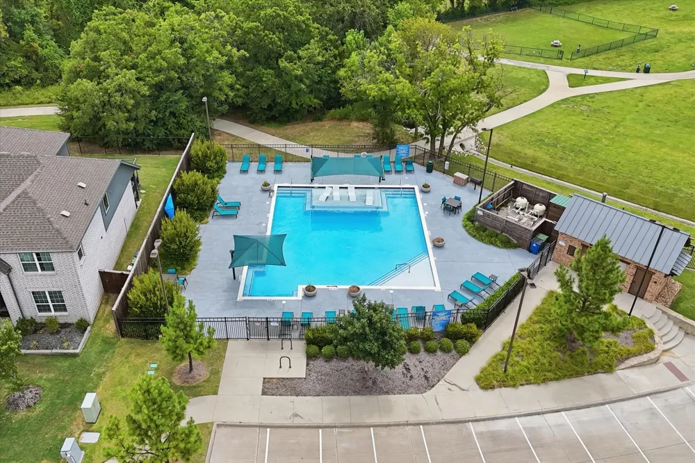 3728 Maroon Creek Road Aubrey, TX 76227