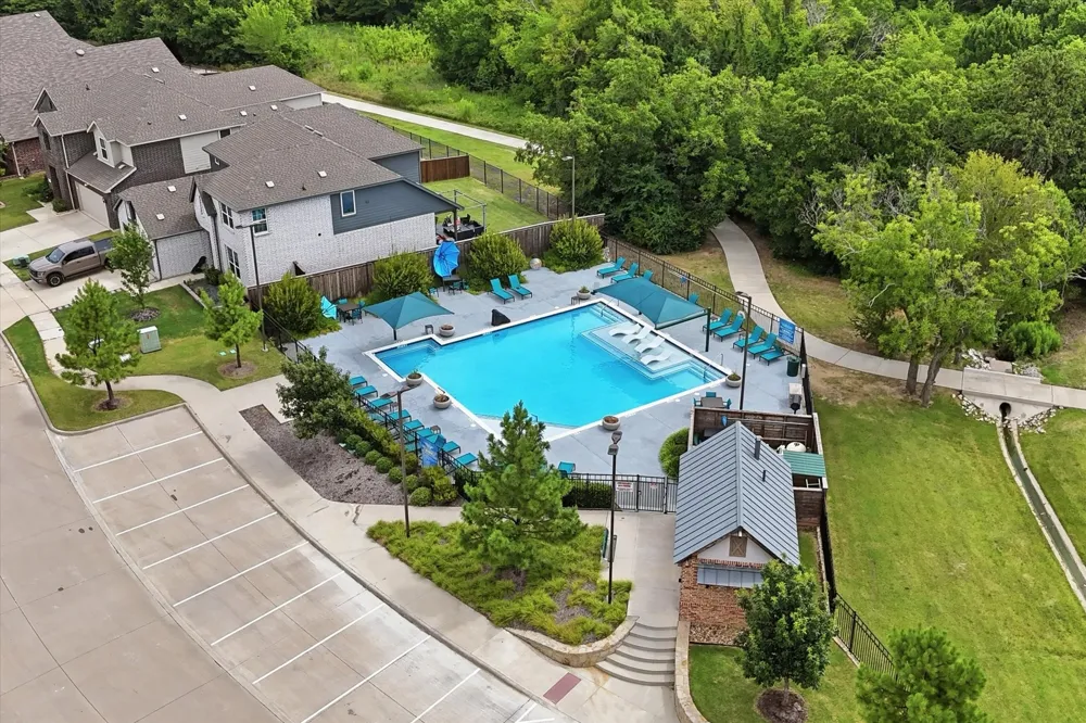 3728 Maroon Creek Road Aubrey, TX 76227