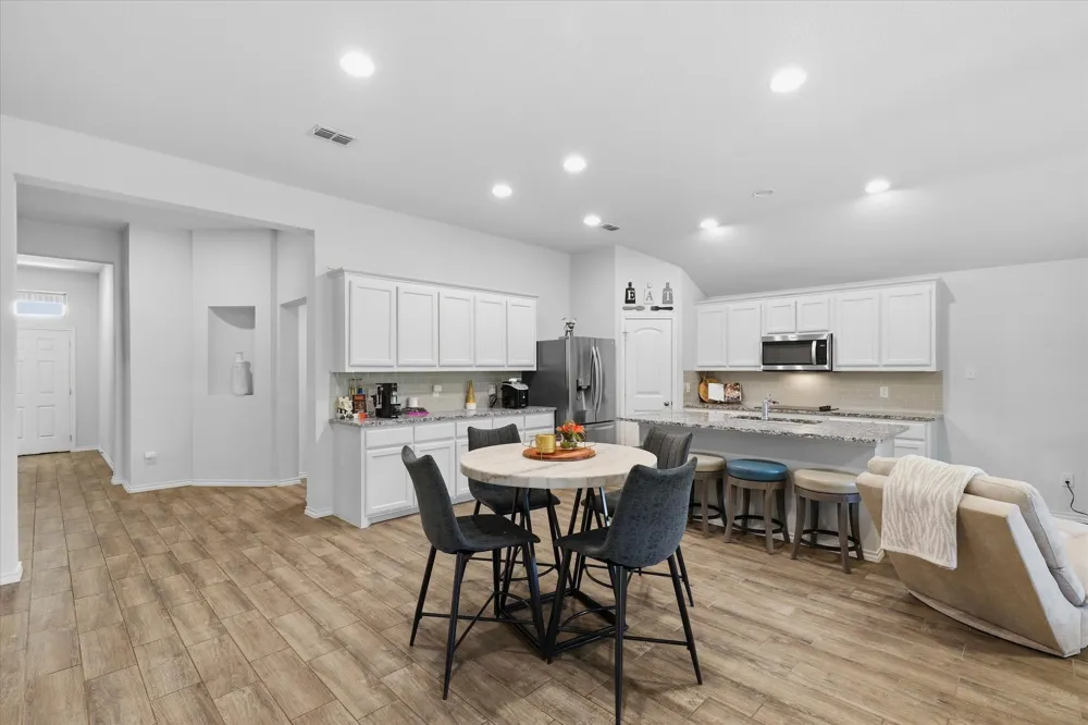3728 Maroon Creek Road Aubrey, TX 76227