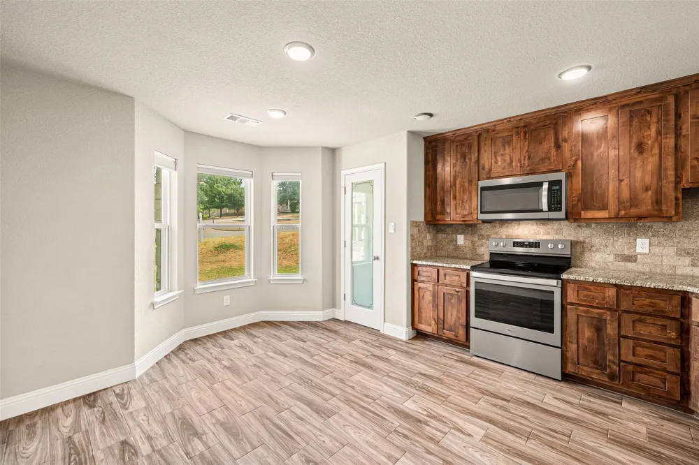 417 W 7th Street Weatherford, TX 76086