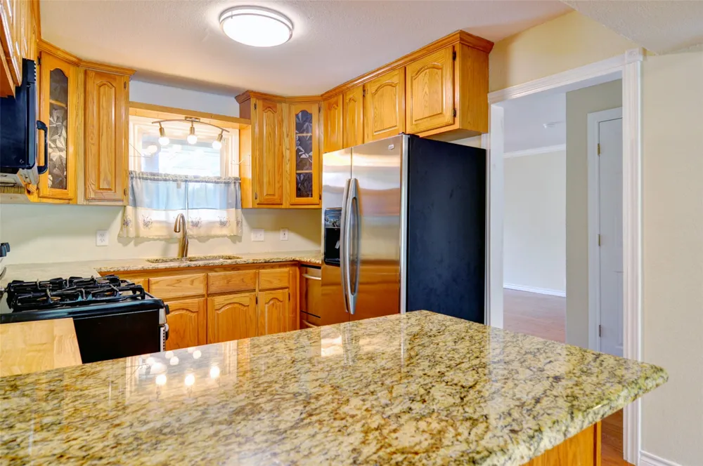 1110 Wade Hampton Street Benbrook, TX 76126