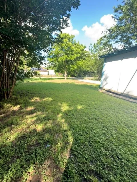 671 N. Race Stephenville, TX 76401