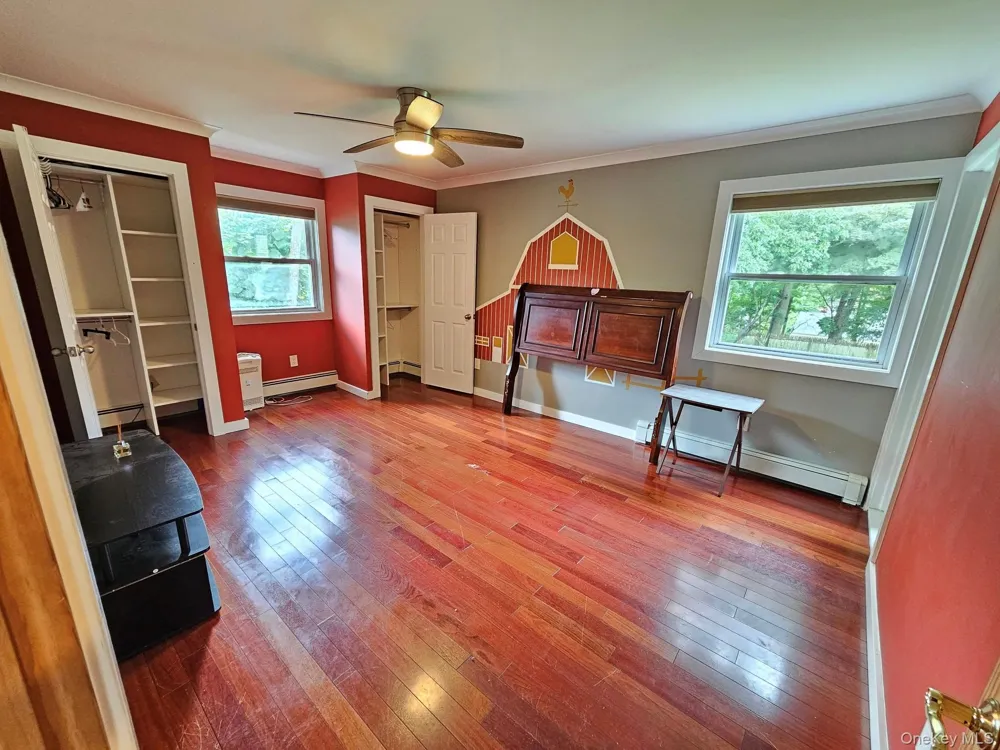 12 Nord Park Boulevard Middle Island, NY 11953