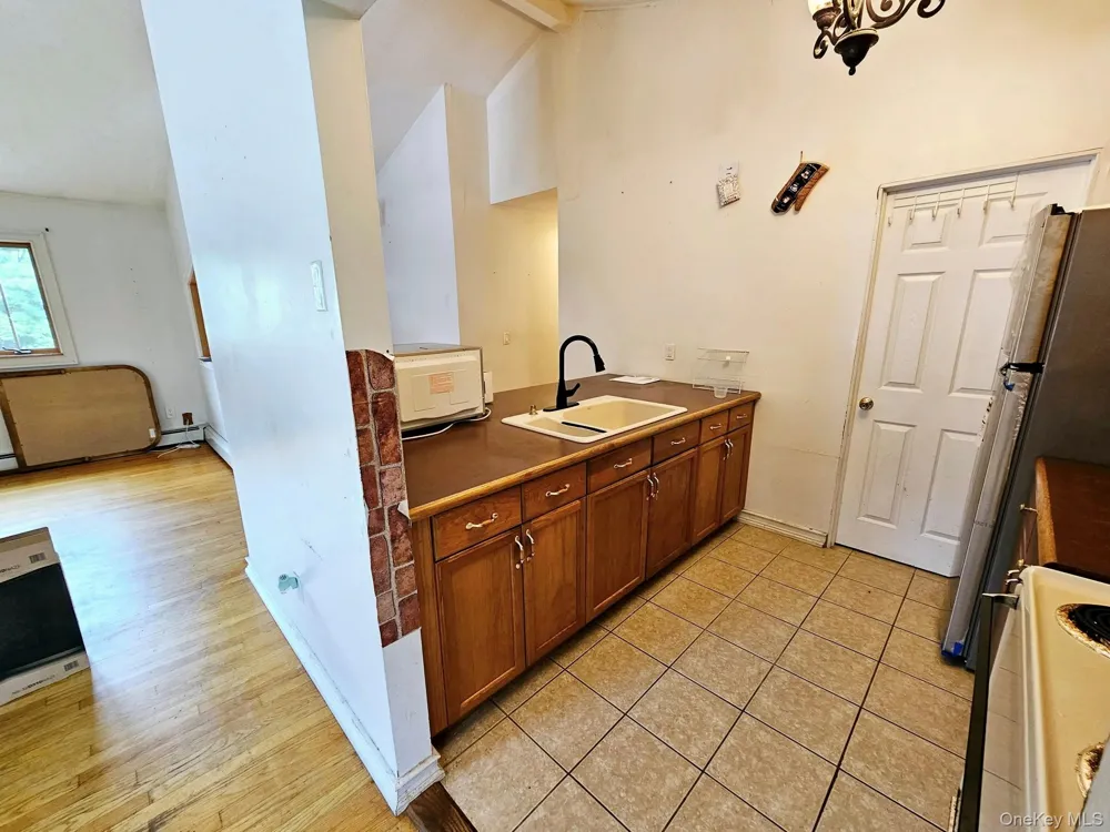 12 Nord Park Boulevard Middle Island, NY 11953