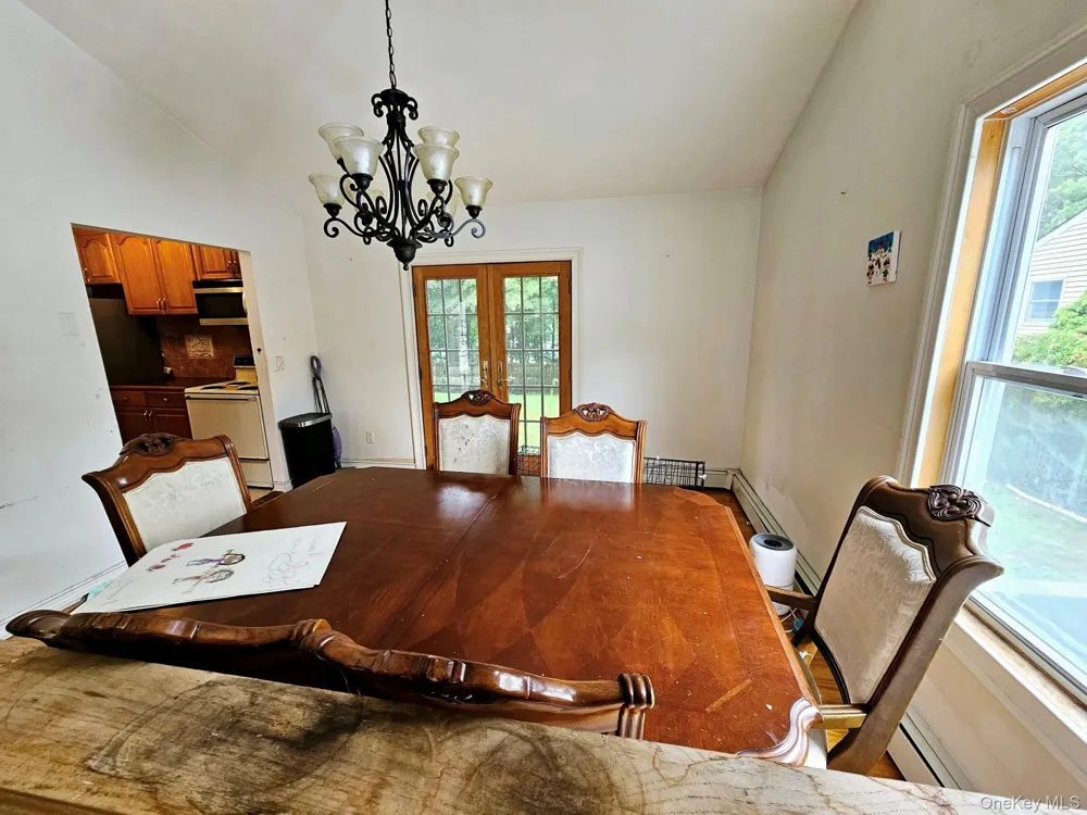 12 Nord Park Boulevard Middle Island, NY 11953